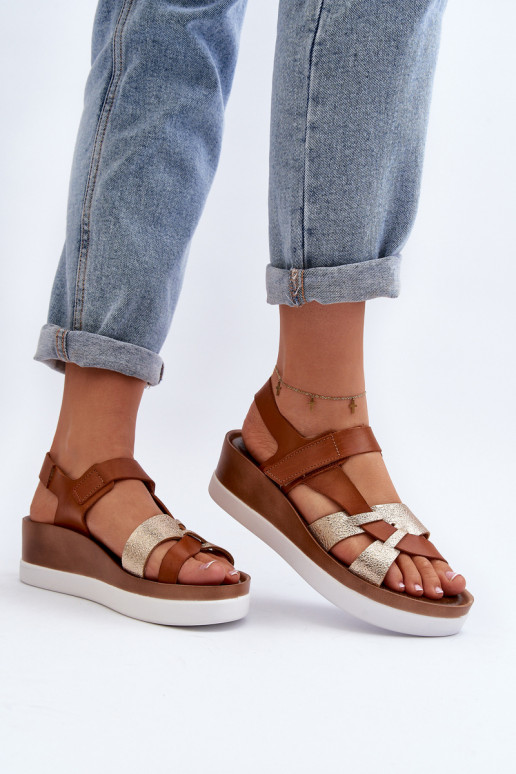 Zazoo 40397 Feminino Sandálias femininas com uma plataforma cor marrom Zazoo 40397 Feminino Sandálias femininas com uma plataforma cor marrom