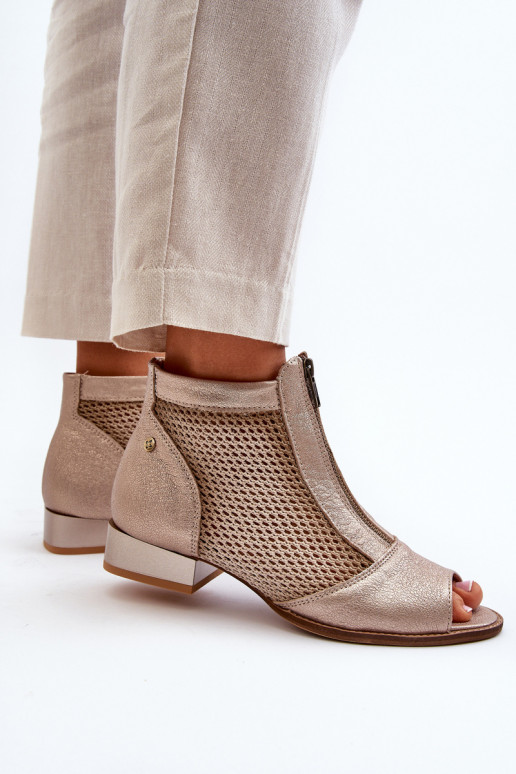 Pele Botas femininas com salto largoOdkrytymi Palcami Tem que serciejka 06413-25 cor dourada Pele Botas femininas com salto largoOdkrytymi Palcami Tem que serciejka 06413-25 cor dourada