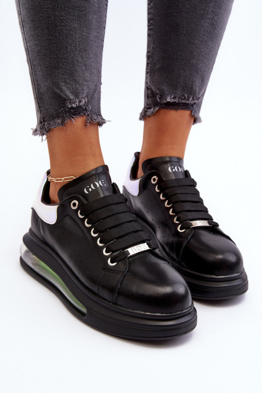 À modalo de tênis Feminino Pele GOE NN2N4030 cor preta À modalo de tênis Feminino Pele GOE NN2N4030 cor preta