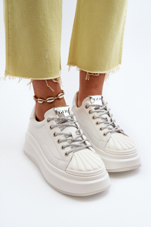 Pele À modalo de tênis Feminino com uma plataforma GOE NN2N4033 cor branca Pele À modalo de tênis Feminino com uma plataforma GOE NN2N4033 cor branca