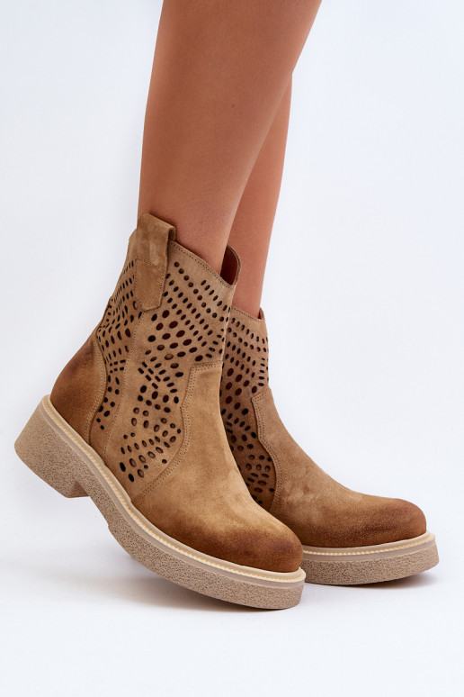 Zazoo 3470 Sapatos de camurça Feminino com salto largo com elementos abertos bege Zazoo 3470 Sapatos de camurça Feminino com salto largo com elementos abertos bege