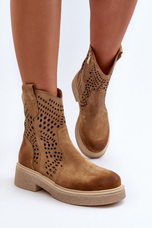 Zazoo 3470 Sapatos de camurça Feminino com salto largo com elementos abertos bege Zazoo 3470 Sapatos de camurça Feminino com salto largo com elementos abertos bege