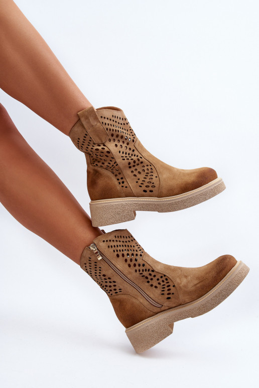 Zazoo 3470 Sapatos de camurça Feminino com salto largo com elementos abertos bege Zazoo 3470 Sapatos de camurça Feminino com salto largo com elementos abertos bege