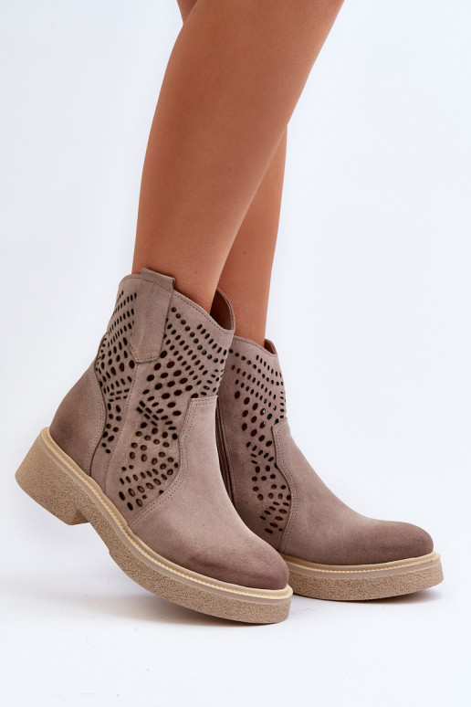 Zazoo 3470 Sapatos de camurça Feminino com salto largo com elementos abertos cor capuccino Zazoo 3470 Sapatos de camurça Feminino com salto largo com elementos abertos cor capuccino