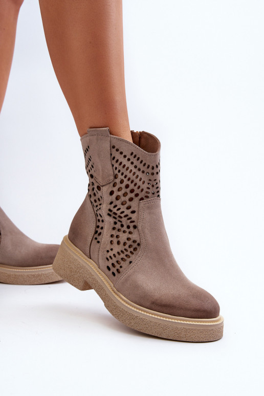 Zazoo 3470 Sapatos de camurça Feminino com salto largo com elementos abertos cor capuccino Zazoo 3470 Sapatos de camurça Feminino com salto largo com elementos abertos cor capuccino