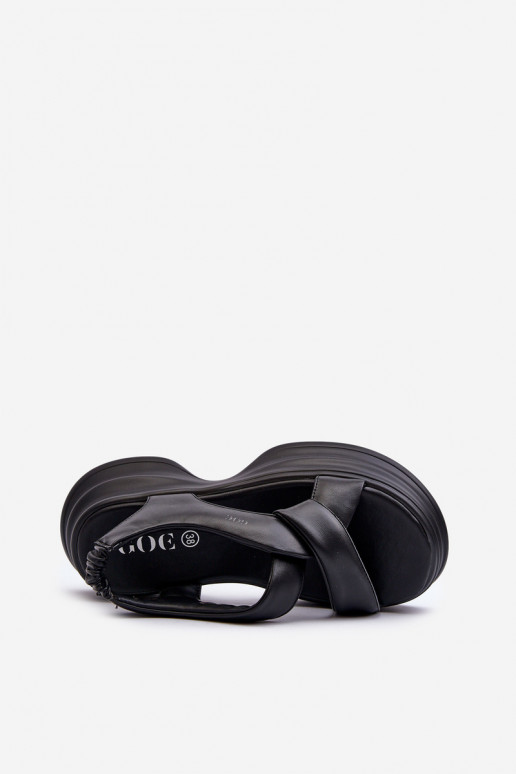 Sandálias femininas Feminino com solas maciças da moda cor preta GOE NN2N4106 Sandálias femininas Feminino com solas maciças da moda cor preta GOE NN2N4106