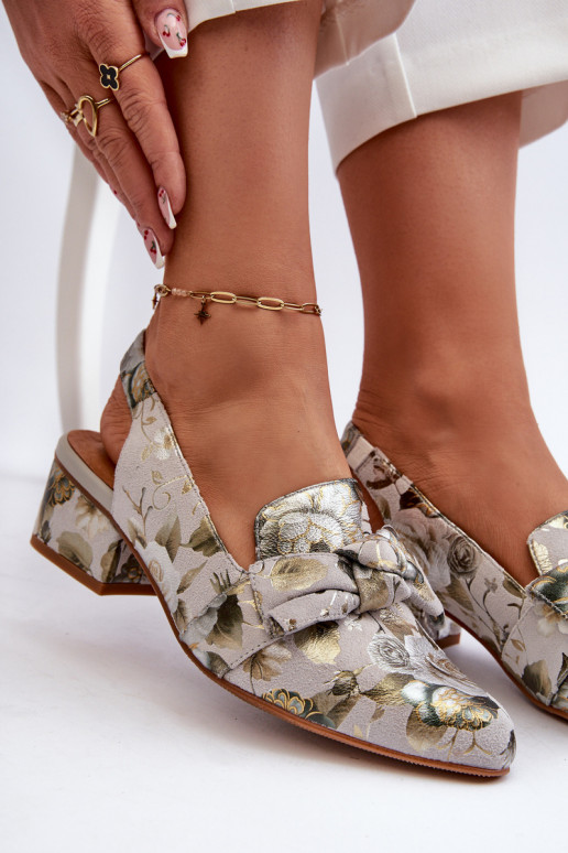 Feminino Sandálias femininas De salto baixo com flores Tem que serciejka N6539-38 cor verde Feminino Sandálias femininas De salto baixo com flores Tem que serciejka N6539-38 cor verde