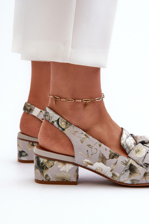 Feminino Sandálias femininas De salto baixo com flores Tem que serciejka N6539-38 cor verde Feminino Sandálias femininas De salto baixo com flores Tem que serciejka N6539-38 cor verde