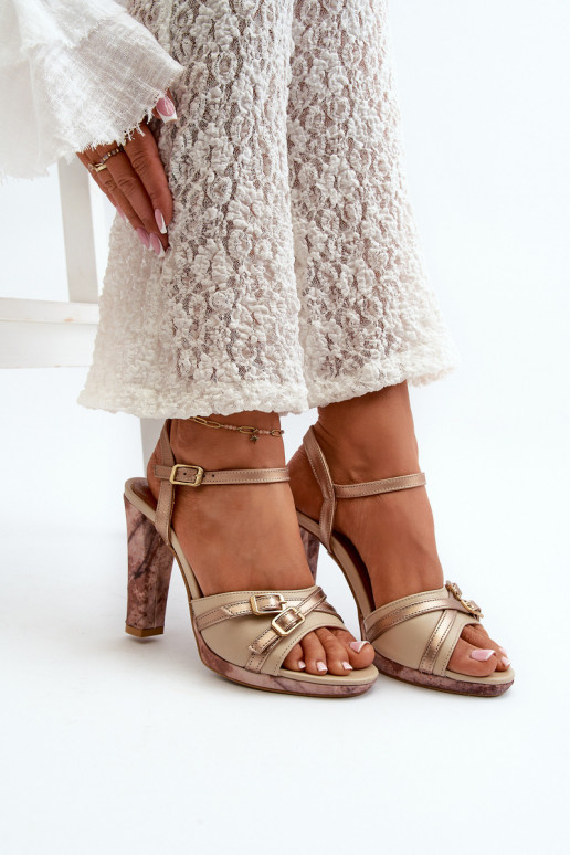 Pele Sandálias femininas de salto alto Tem que serciejka 06564-22 bege-cor dourada Pele Sandálias femininas de salto alto Tem que serciejka 06564-22 bege-cor dourada