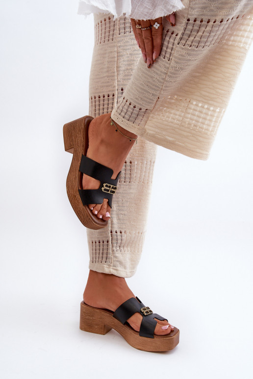 Zazoo 40412 Pele Estilo elegante Chinelos femininos com detalhes dourados cor preta Zazoo 40412 Pele Estilo elegante Chinelos femininos com detalhes dourados cor preta