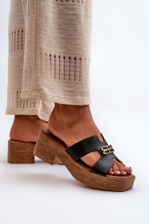 Zazoo 40412 Pele Estilo elegante Chinelos femininos com detalhes dourados cor preta Zazoo 40412 Pele Estilo elegante Chinelos femininos com detalhes dourados cor preta