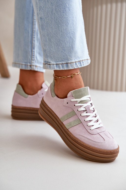 Zazoo N1068S4 À modalo de tênis de camurça com uma plataforma Cor violeta Zazoo N1068S4 À modalo de tênis de camurça com uma plataforma Cor violeta