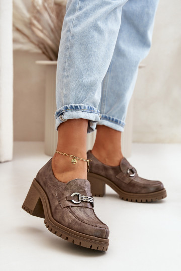 Sapatos femininos com salto em couro natural bege Zazoo 20175