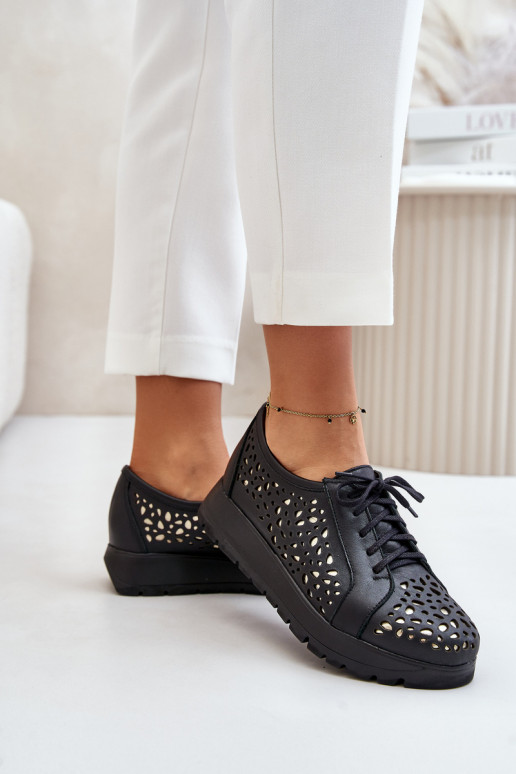 Zazoo 2973 Pele sapato com uma plataforma com elementos abertos cor preta Zazoo 2973 Pele sapato com uma plataforma com elementos abertos cor preta