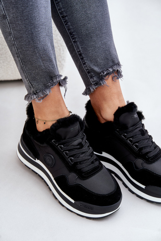 À modalo de tênis Feminino aquecimento com uma plataforma Big Star OO274A216 cor preta À modalo de tênis Feminino aquecimento com uma plataforma Big Star OO274A216 cor preta