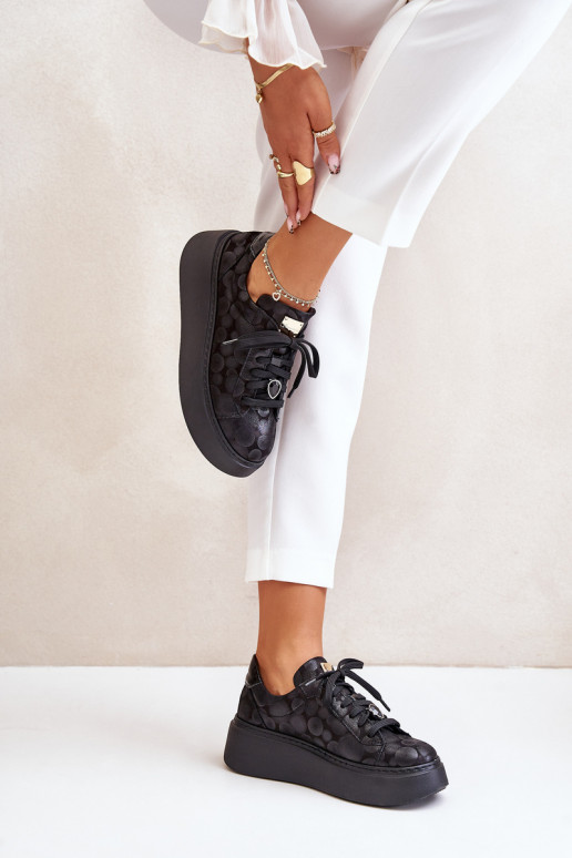 Pele tênis com uma plataforma Tem que serciejka 06191-42 cor preta Pele tênis com uma plataforma Tem que serciejka 06191-42 cor preta