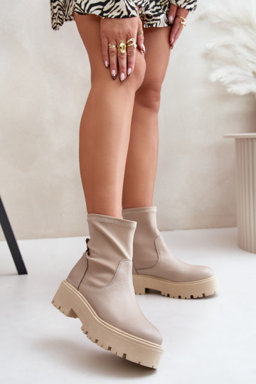 Botas curtas femininas de couro natural na cor areia Zazoo 2947 2