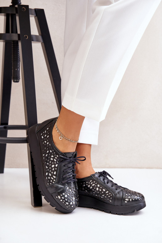 Zazoo 2973 Pele sapato com uma plataforma com elementos abertos cor preta Zazoo 2973 Pele sapato com uma plataforma com elementos abertos cor preta