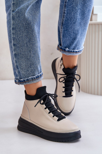  Pele tênis com uma plataforma Artiker 55C0554 bege