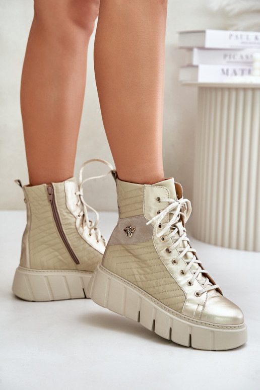 Pele Botas com uma plataforma Tem que serciejka 06751-25 cor dourada