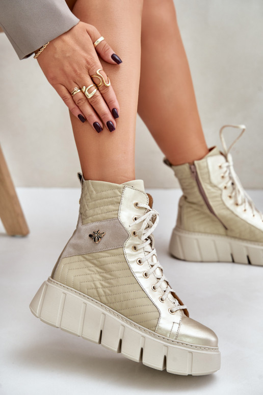 Pele Botas com uma plataforma Tem que serciejka 06751-25 cor dourada