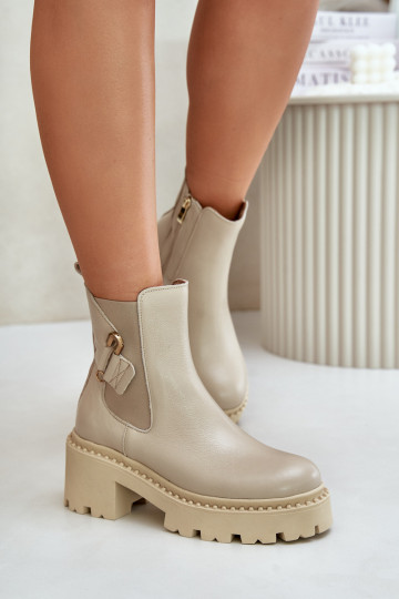 Botins em couro forrados com ornamentos Zazoo 60490, cor marfim
