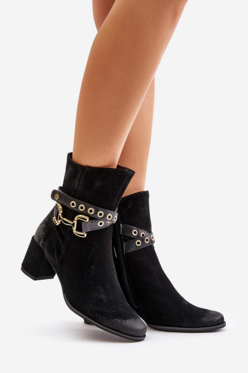 Botins de camurça femininos com saltos decorados Tai Turiciejka 06679-01, cor preta 2