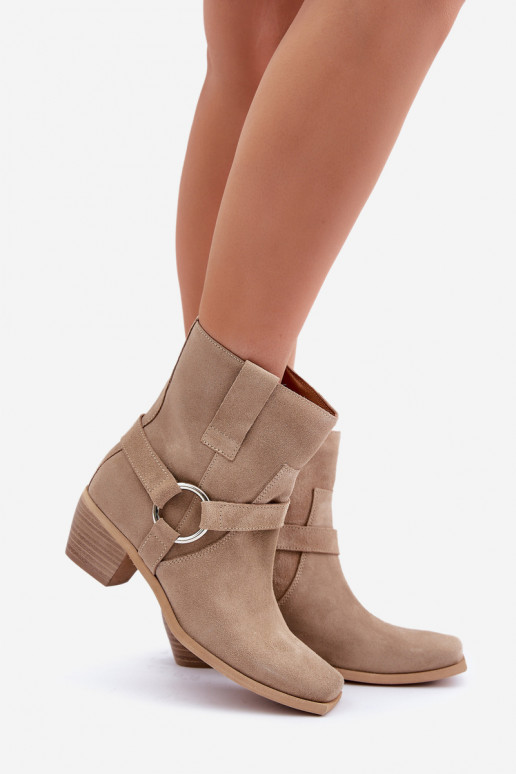 BotasHabilitadoturalnego de camurçau com salto Zazoo 3444/2 cor de marfim BotasHabilitadoturalnego de camurçau com salto Zazoo 3444/2 cor de marfim