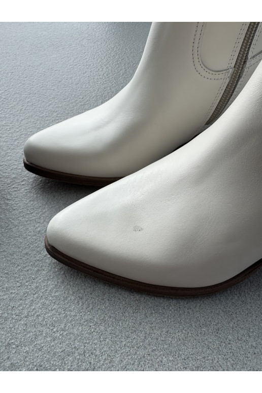 Pele botas Contra a estrada com salto Zazoo 3675 cor branca