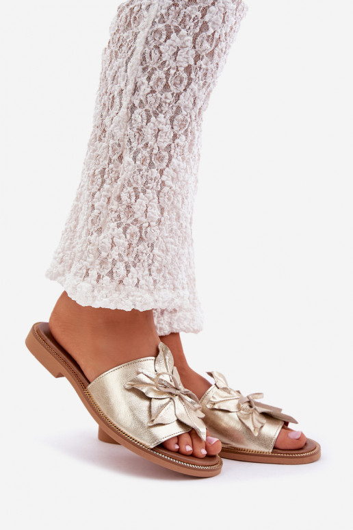 Chinelos com enfeites couro natural Zazoo 3667 cor dourada Chinelos com enfeites couro natural Zazoo 3667 cor dourada