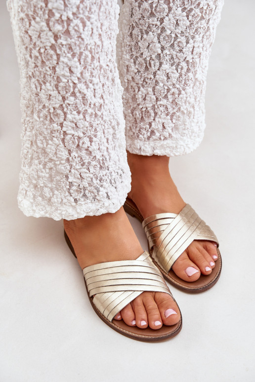 Pele Feminino Chinelos LeParaski Shoes 3682 cor dourada Pele Feminino Chinelos LeParaski Shoes 3682 cor dourada