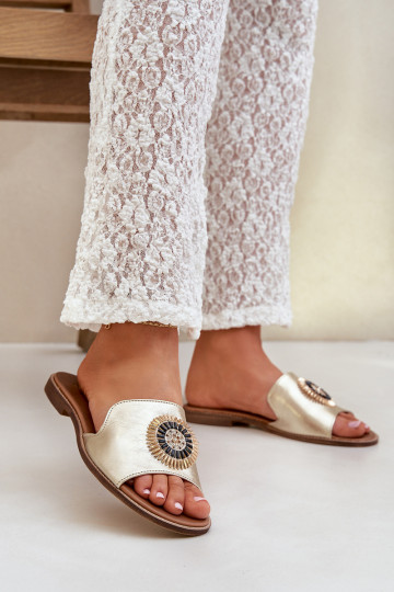 Chinelos de couro com enfeites com salto largo Zazoo 3047/O cor dourada 2