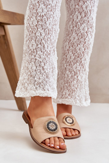 Chinelos de couro com enfeites com salto largo LeParaski 3047/O bege