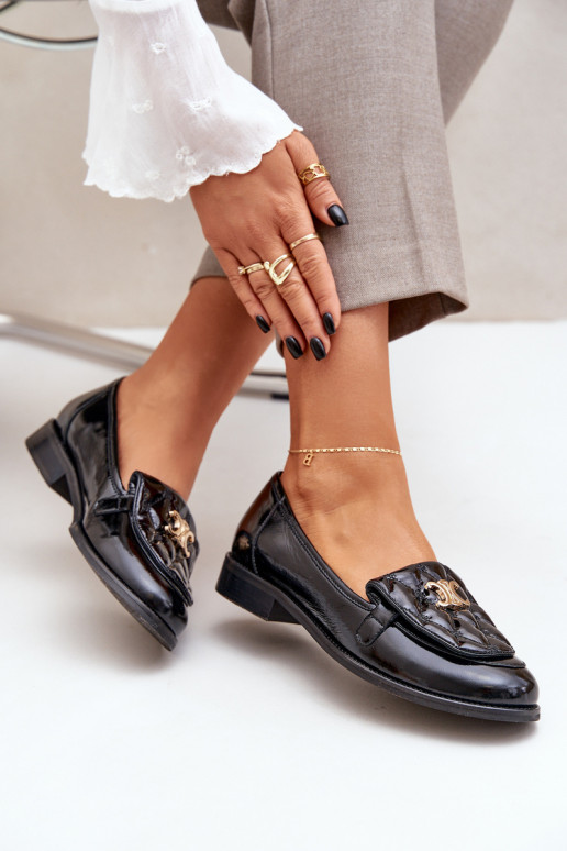 Pele Mocassins lacados com detalhes dourados Laura Messi 2927 cor preta Pele Mocassins lacados com detalhes dourados Laura Messi 2927 cor preta