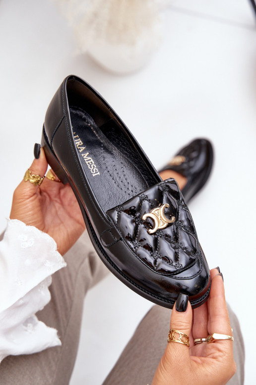 Pele Mocassins lacados com detalhes dourados Laura Messi 2927 cor preta Pele Mocassins lacados com detalhes dourados Laura Messi 2927 cor preta