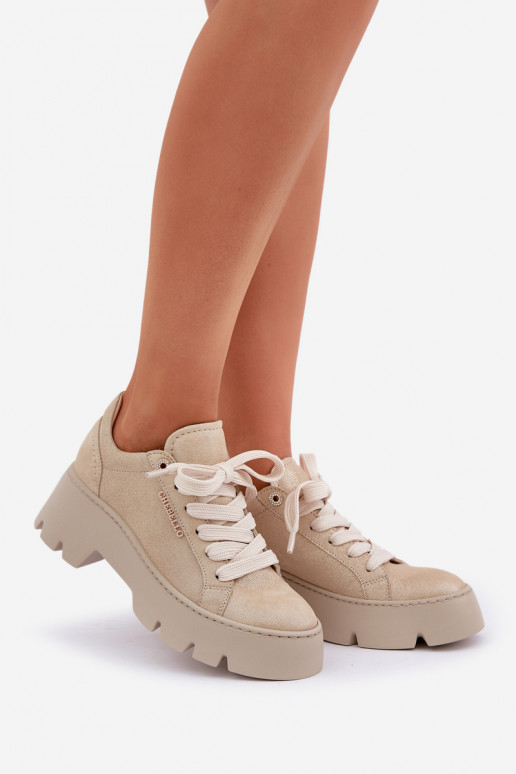 À modalo de tênis tênis com uma plataforma CheBello 4632 cor dourada