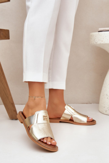 Estilo elegante Chinelos Feito de couro natural com salto largo Zazoo 40423 cor dourada