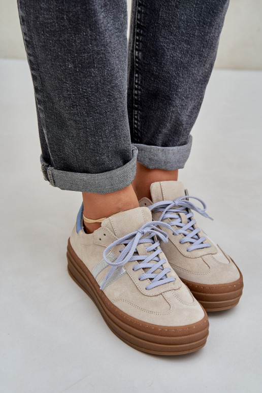Zazoo N1068S4 À modalo de tênis de camurça com uma plataforma bege Zazoo N1068S4 À modalo de tênis de camurça com uma plataforma bege