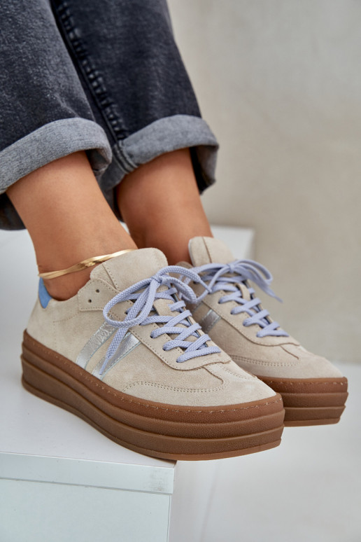 Zazoo N1068S4 À modalo de tênis de camurça com uma plataforma bege Zazoo N1068S4 À modalo de tênis de camurça com uma plataforma bege