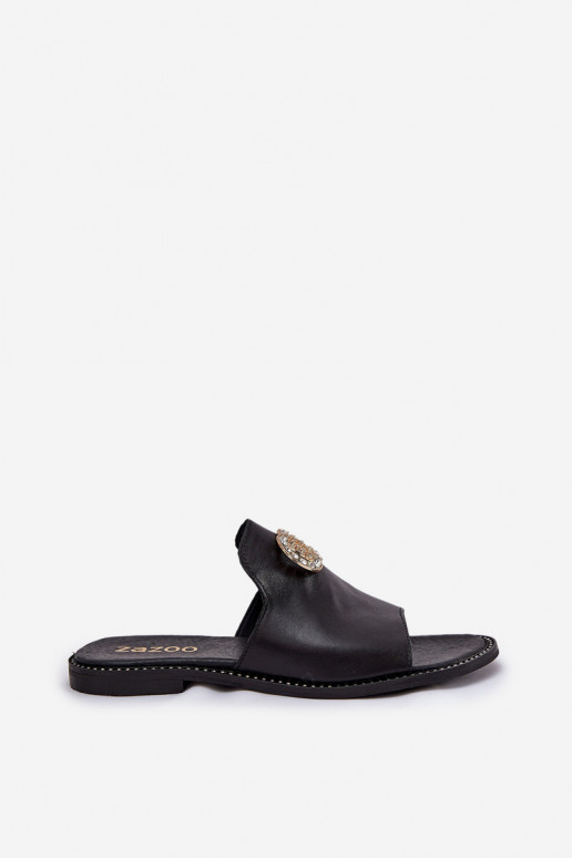 Estilo elegante Chinelos de couro Feminino com enfeites Zazoo 3008 cor preta Estilo elegante Chinelos de couro Feminino com enfeites Zazoo 3008 cor preta