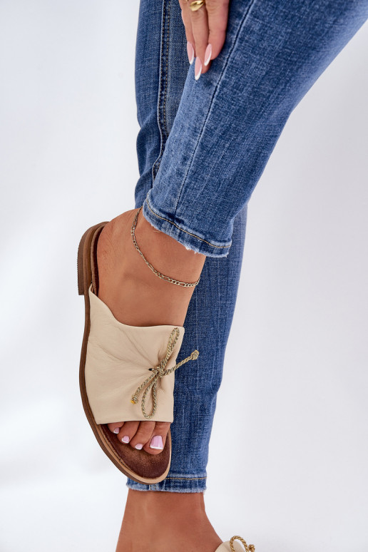 Zazoo 2659 Chinelos de couro Feminino bege Zazoo 2659 Chinelos de couro Feminino bege