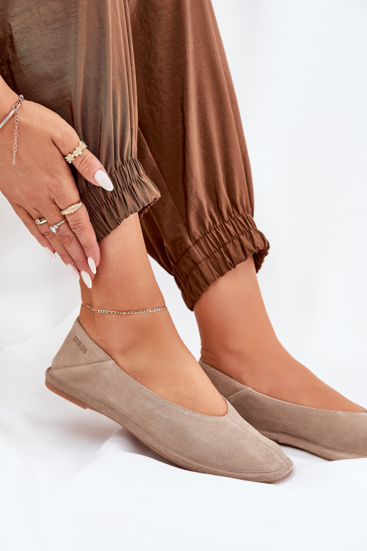 Sapatilhas de camurça Feminino Big Star RR274082 bege Sapatilhas de camurça Feminino Big Star RR274082 bege