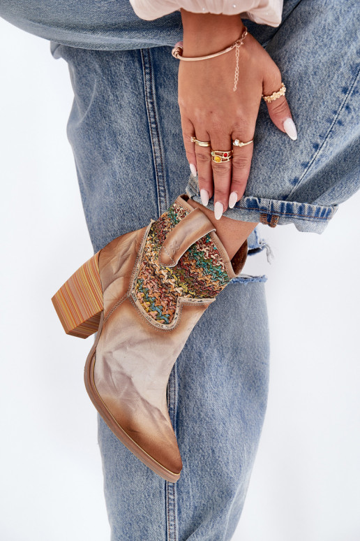 Pele botas estilo coParaboy com salto decorar Plecionką Tem que serciejka 06810-29 Cores diferentes Pele botas estilo coParaboy com salto decorar Plecionką Tem que serciejka 06810-29 Cores diferentes