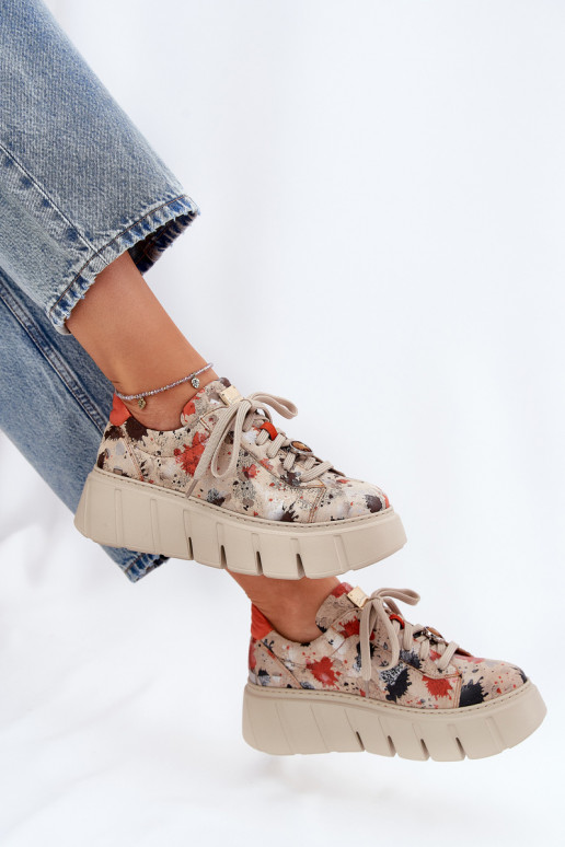 Pele À modalo de tênis com uma plataforma Tem que serciejka 06891-18 bege