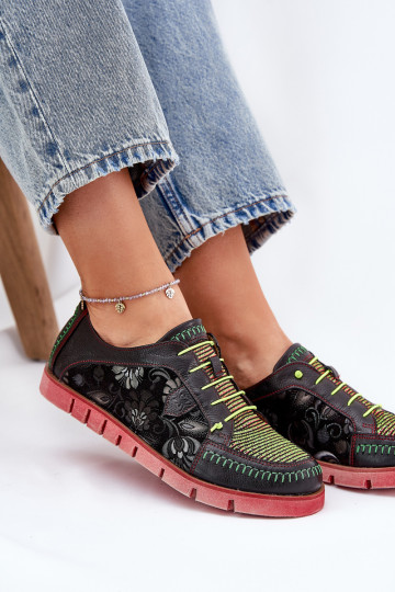Sapatos de couro femininos com padrão Tai turiciejka 06784-20 cor preta
