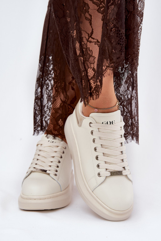 Pele À modalo de tênis Feminino com uma plataforma GOE RR2N4004 bege Pele À modalo de tênis Feminino com uma plataforma GOE RR2N4004 bege