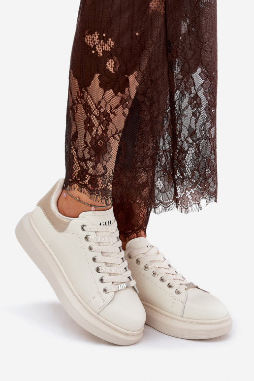 Pele À modalo de tênis Feminino com uma plataforma GOE RR2N4004 bege Pele À modalo de tênis Feminino com uma plataforma GOE RR2N4004 bege