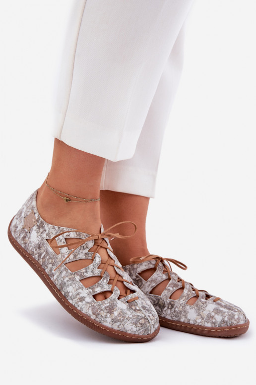 Bailarinas Com recortes Tem que serciejka 06835-25/00-1 cor dourada Bailarinas Com recortes Tem que serciejka 06835-25/00-1 cor dourada