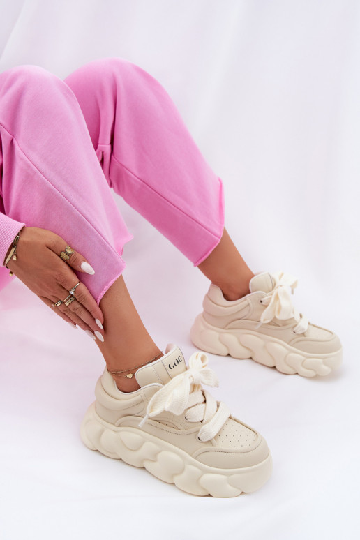 Pele À modalo de tênis Feminino com uma plataforma GOE RR2N4043 bege Pele À modalo de tênis Feminino com uma plataforma GOE RR2N4043 bege
