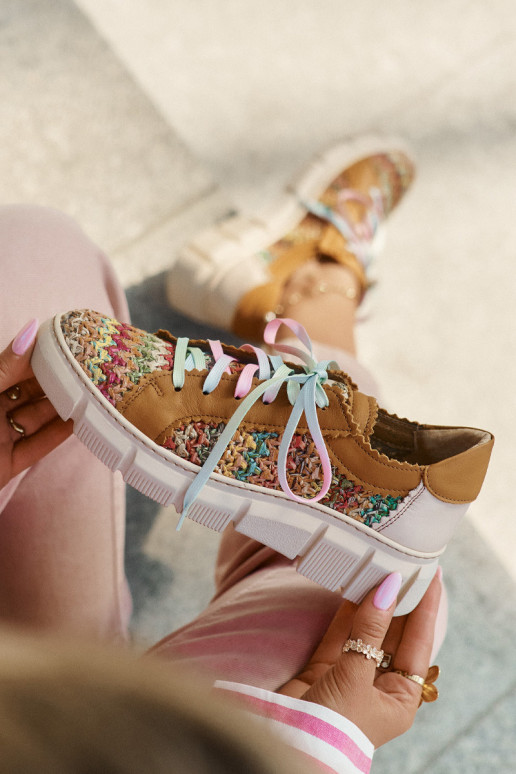 Feminino Pele sapato Tem que serciejka 05850-29 Cores diferentes Feminino Pele sapato Tem que serciejka 05850-29 Cores diferentes